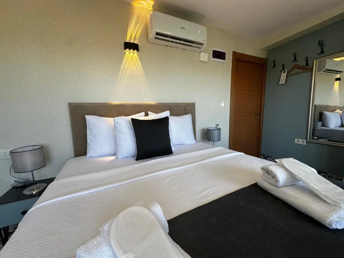 LElLl HAGİA SOFİA OTEL