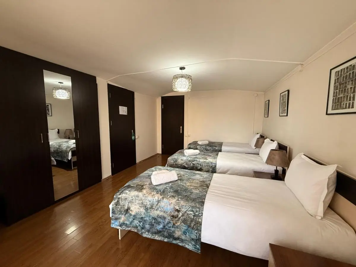 Liva Hotel