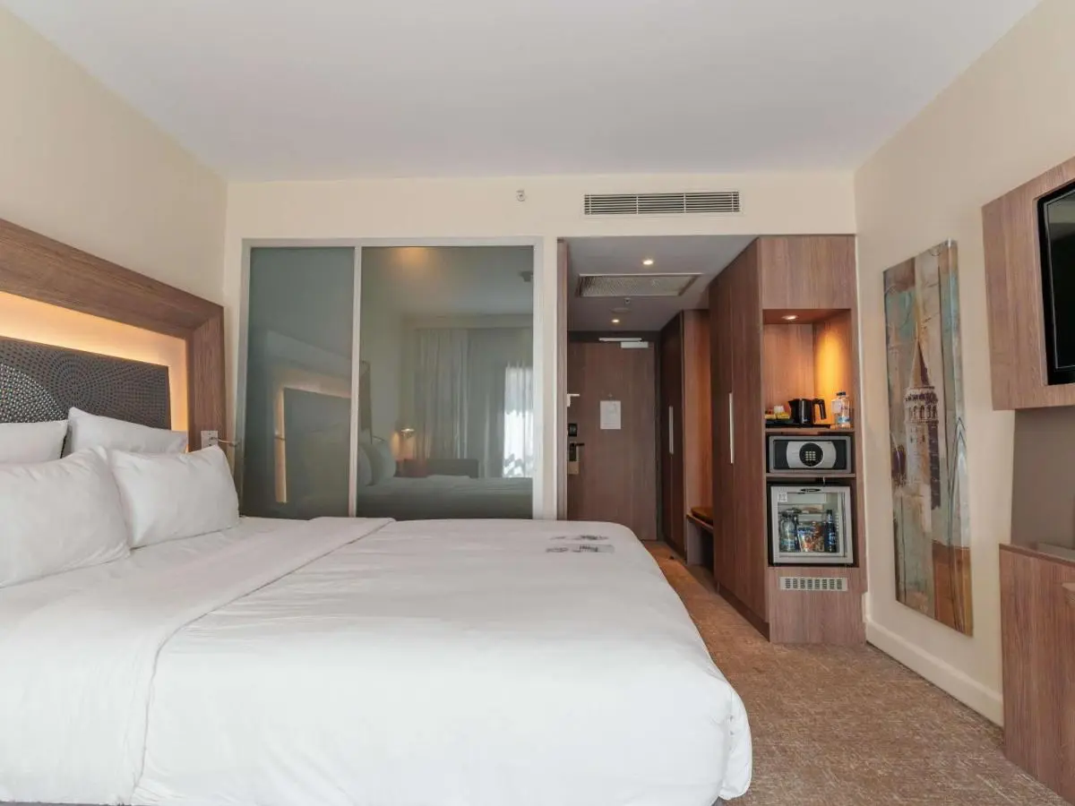 Novotel Istanbul Bosphorus Hotel