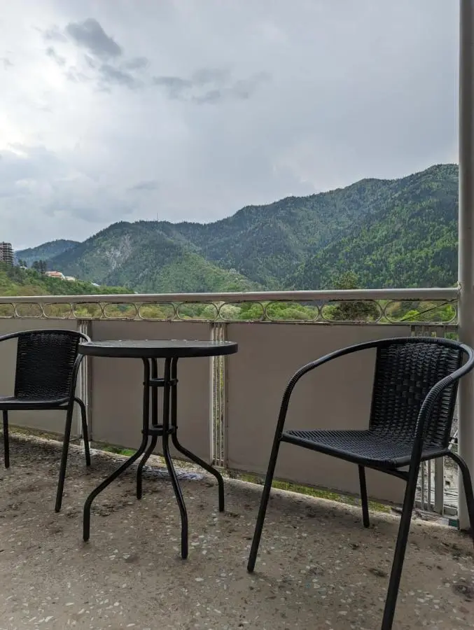 Holiday House Likani
