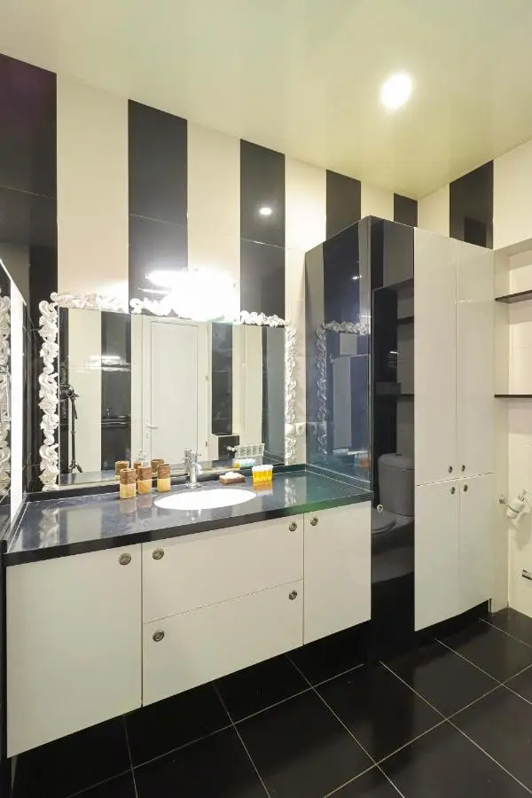 Wehost Duplex Near Rustaveli Avenue