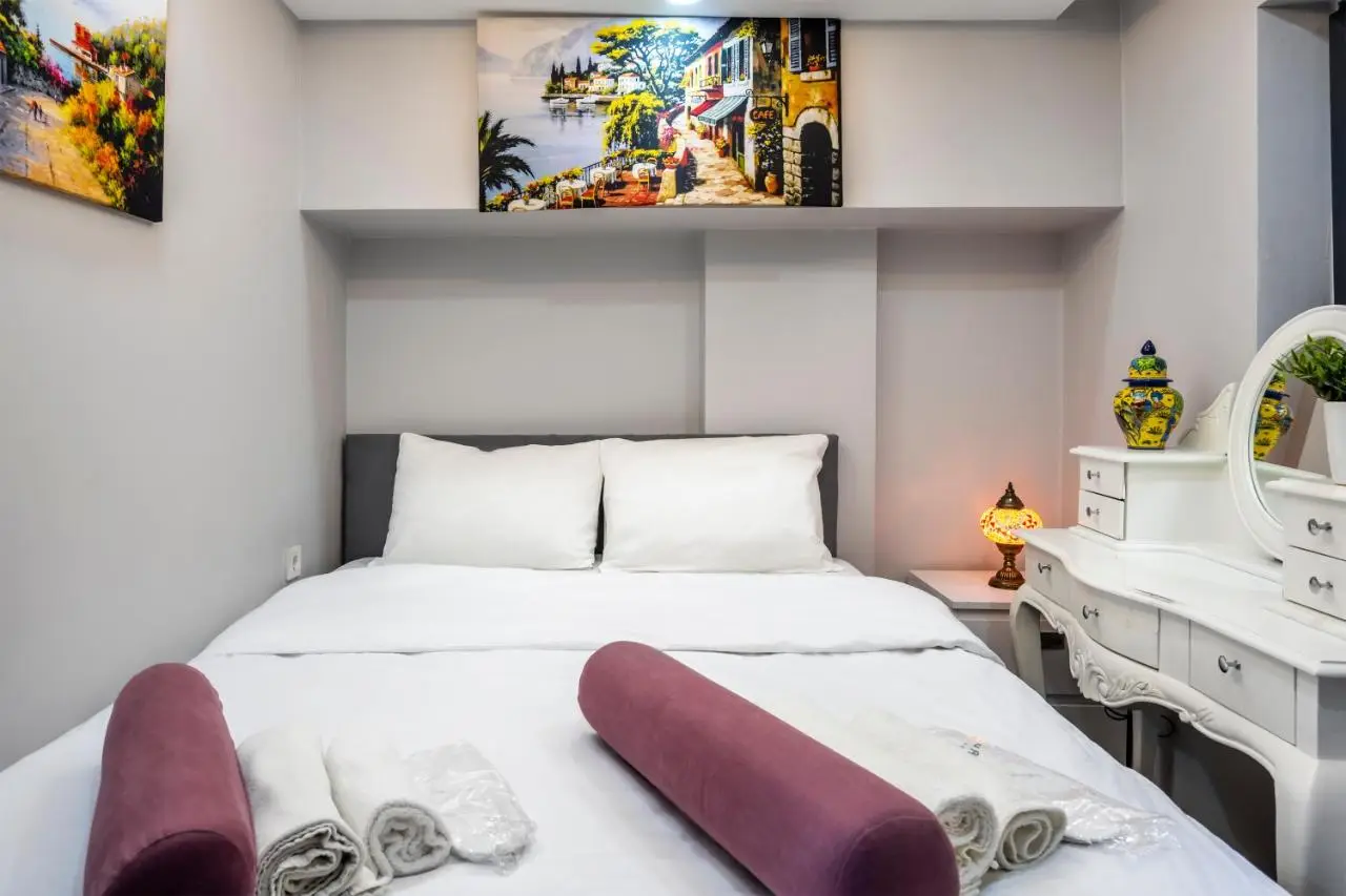 AYKA APART SUiTES OLD CITY