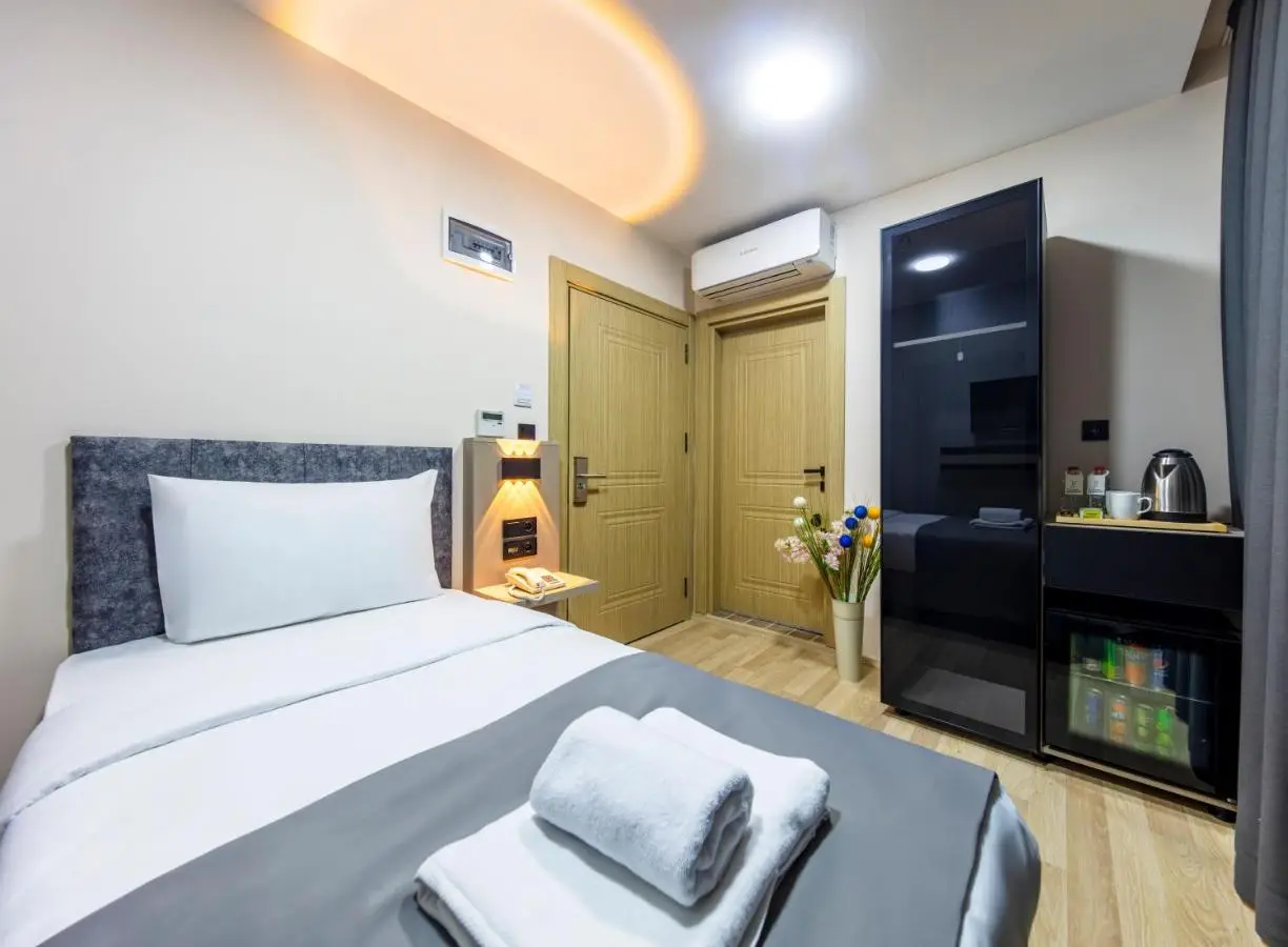 The Business Class Hotel