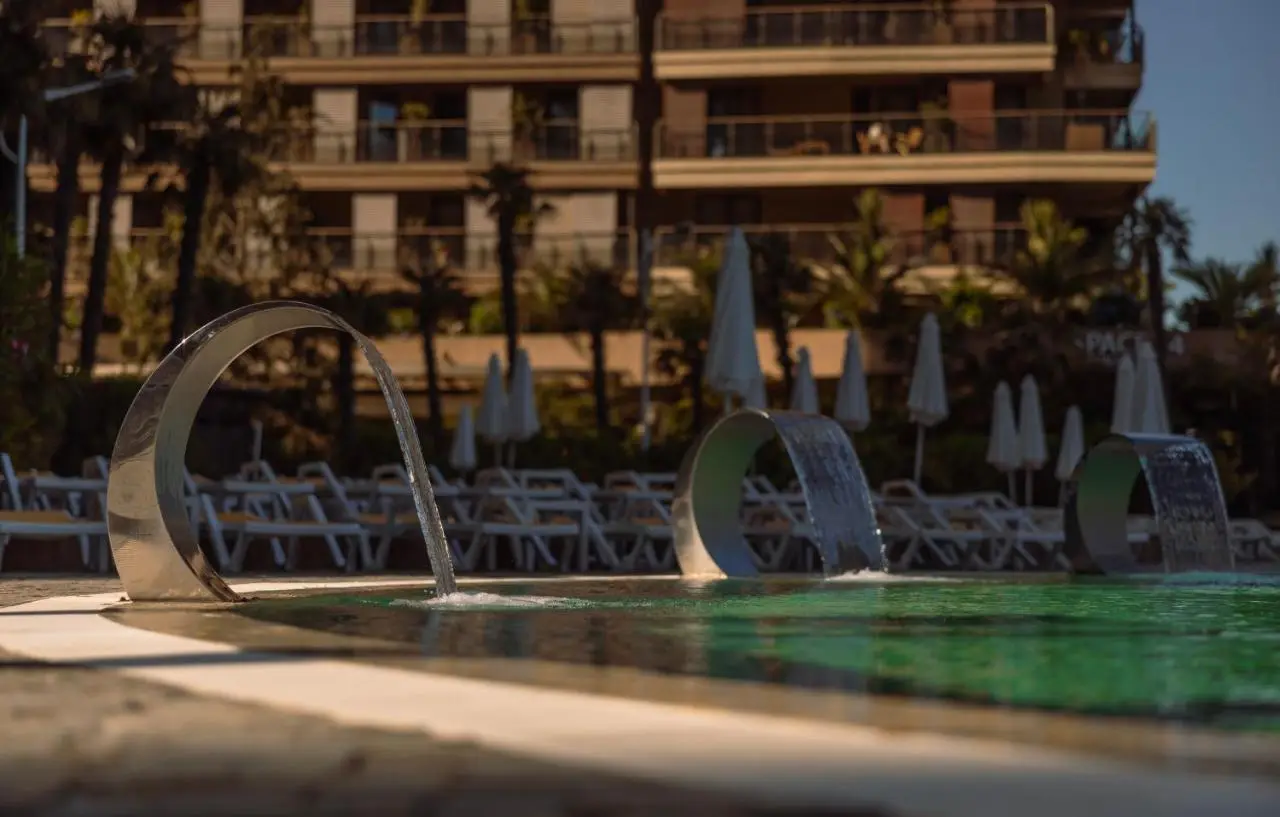 Dreamland Oasis Hotel Chakvi