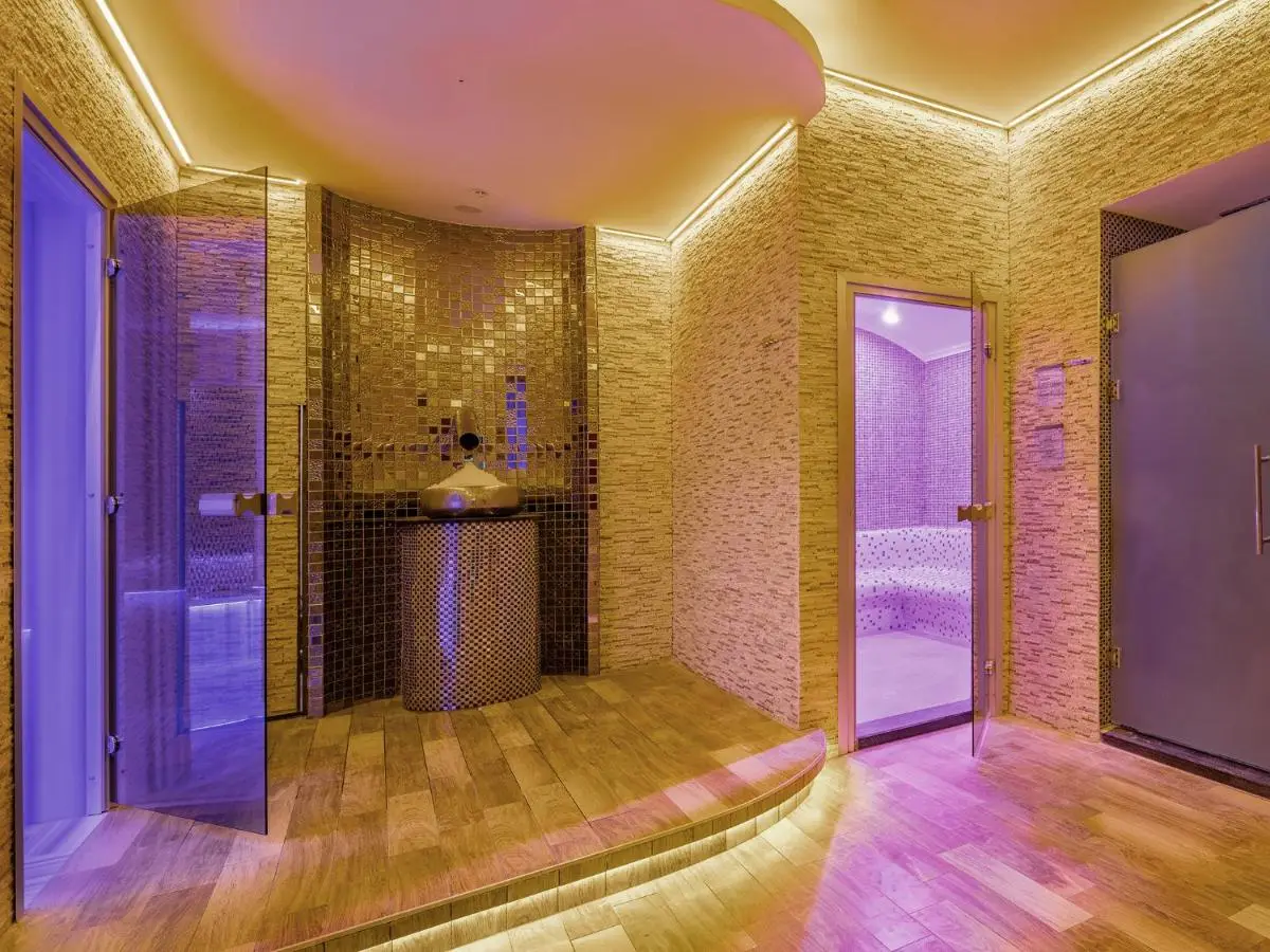 Holiday Inn Antalya - Lara by IHG