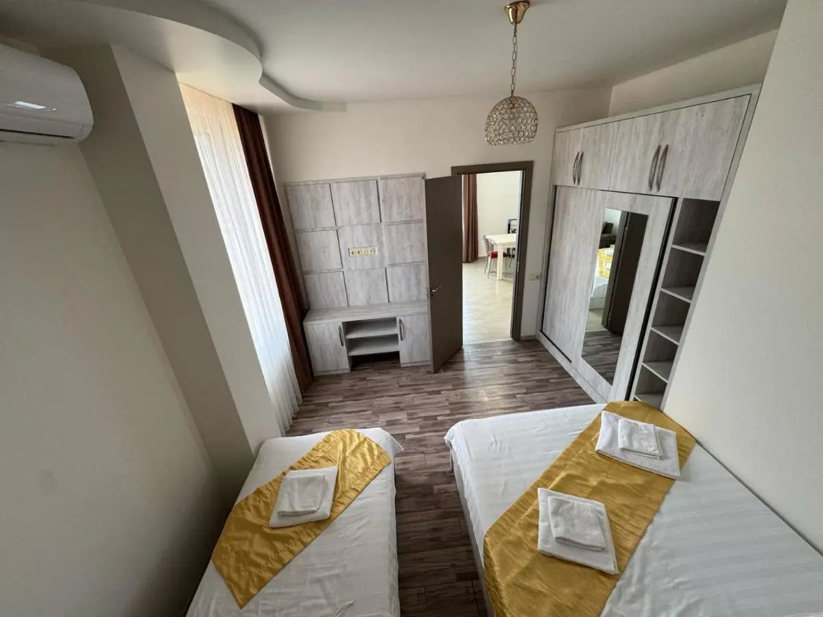 Nakashidze's Apartments