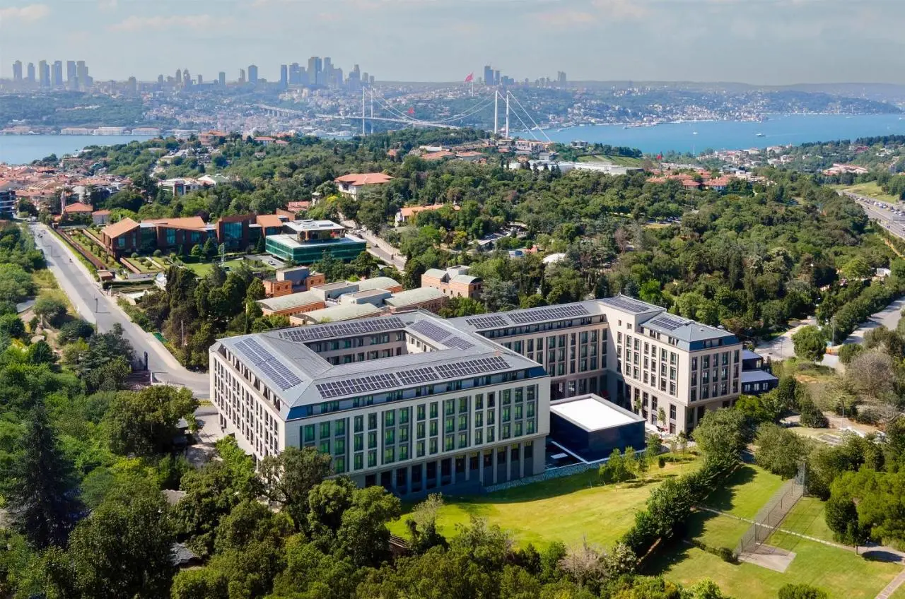 Altunizade Suites Istanbul, Curio Collection By Hilton
