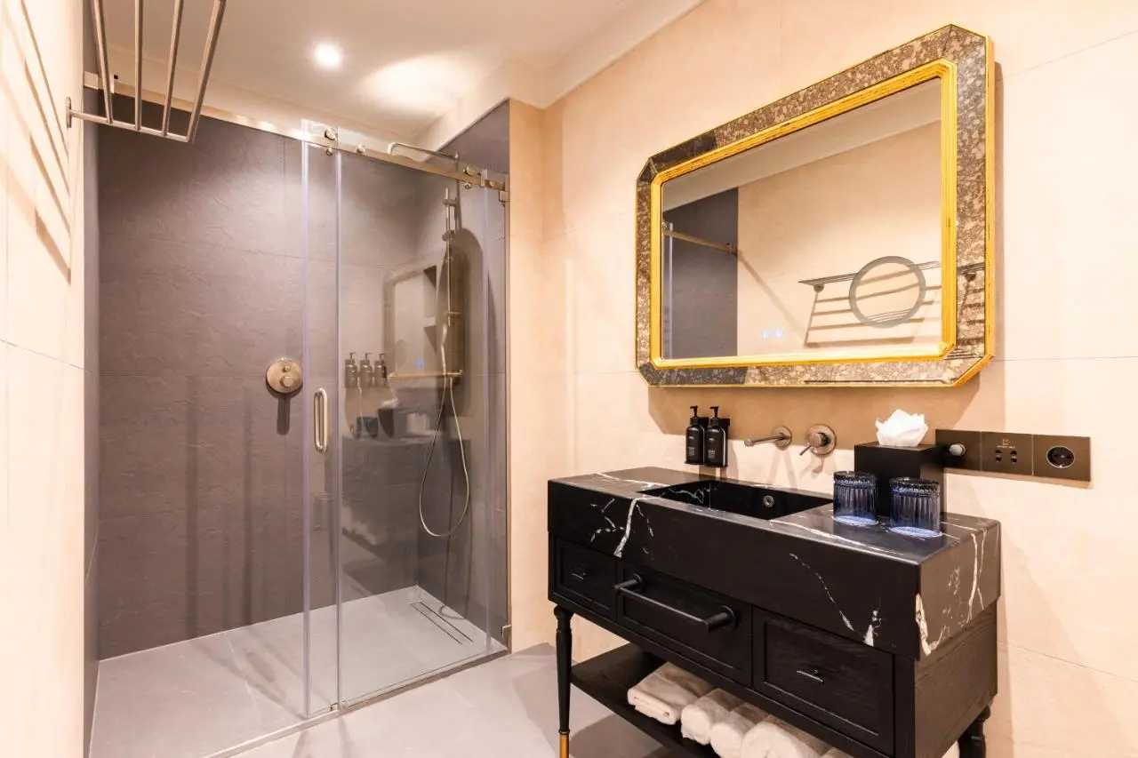 Hotel Indigo Batumi - Old Town by IHG