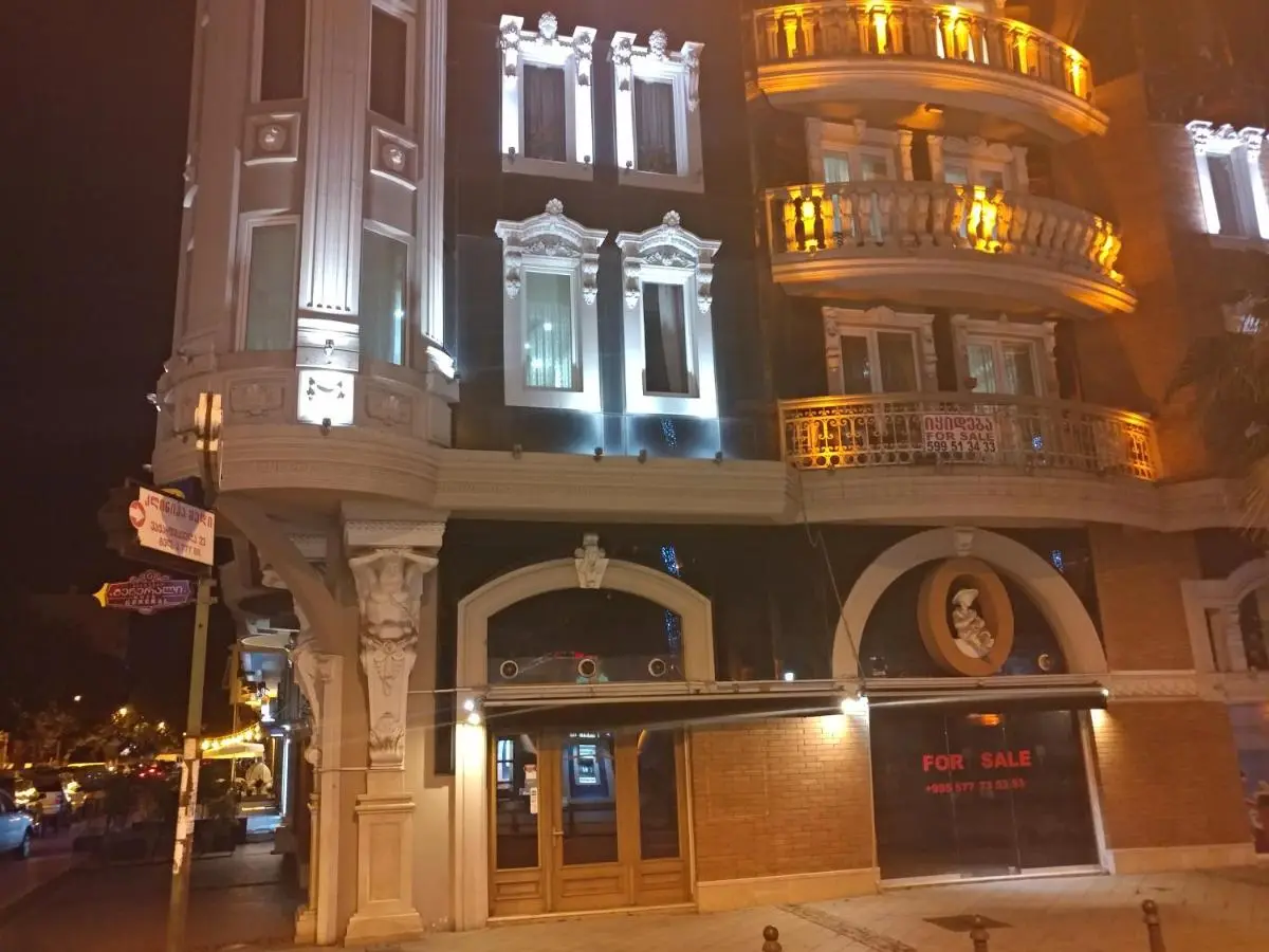 Batumi apartment in front of Sheraton