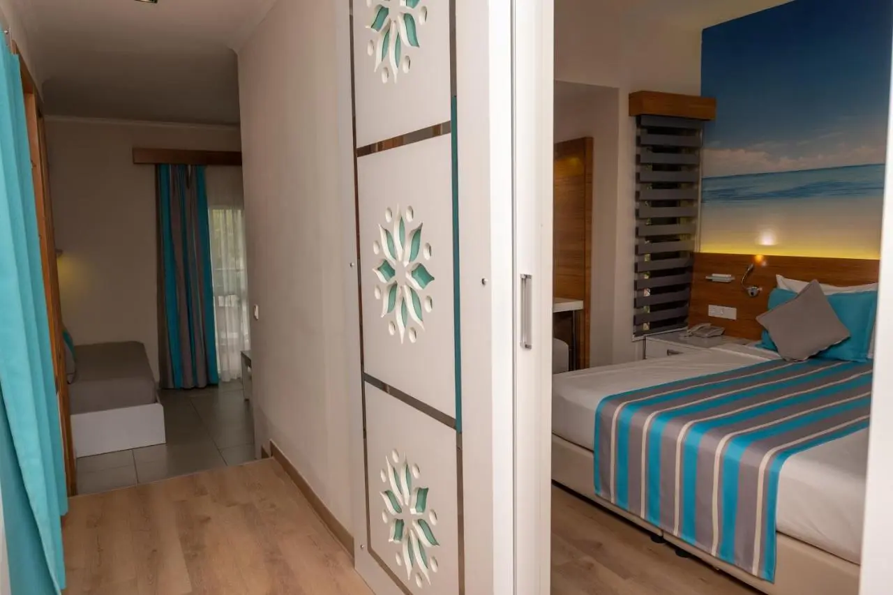 Holiday Village Türkiye