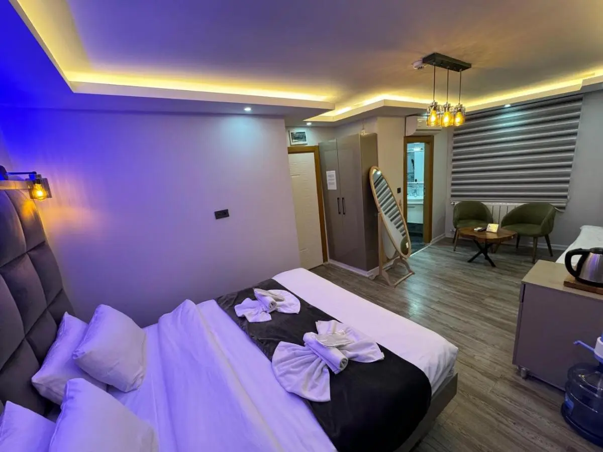 GALATAGREENAPPLEHOTEL