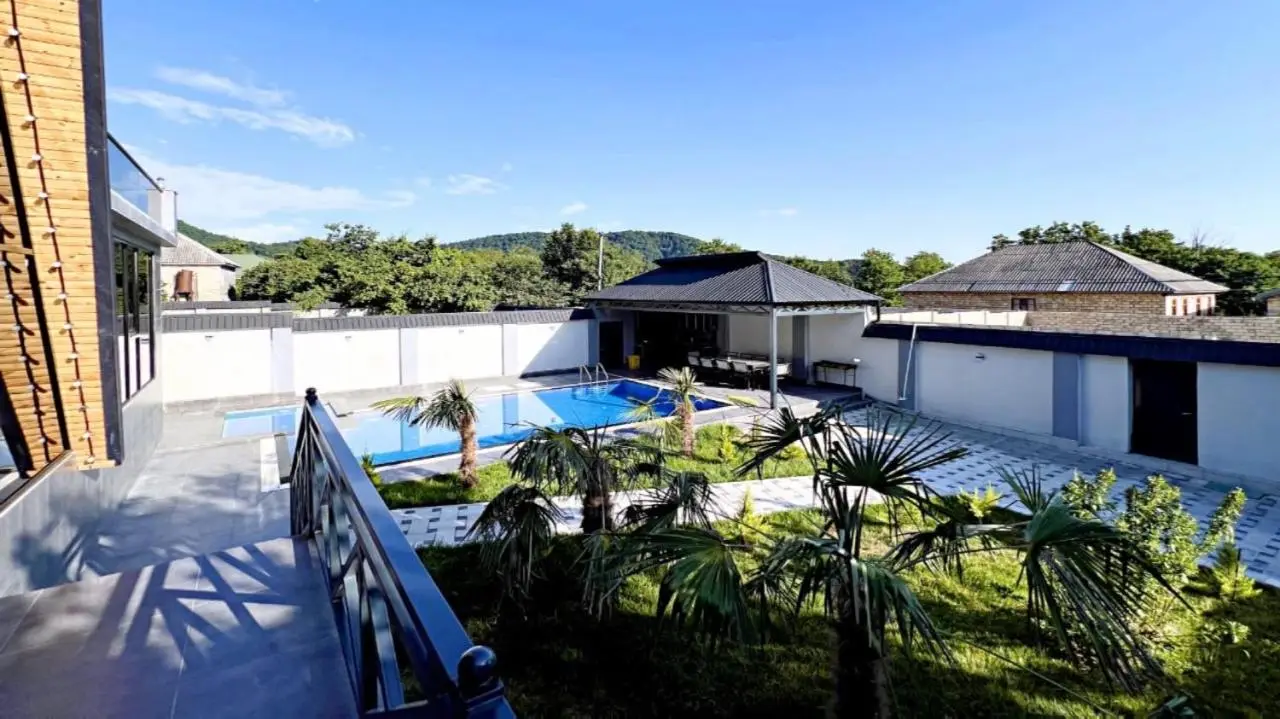 SS Mountain A-Frame Villa