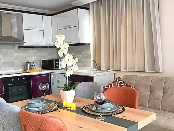 Alfa Apart Hotel