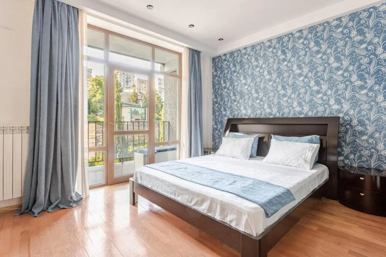 Tbilisi Nest