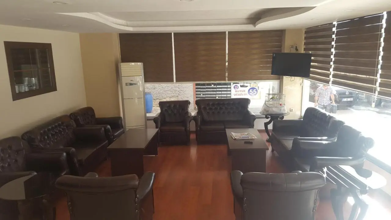 Hosta Otel