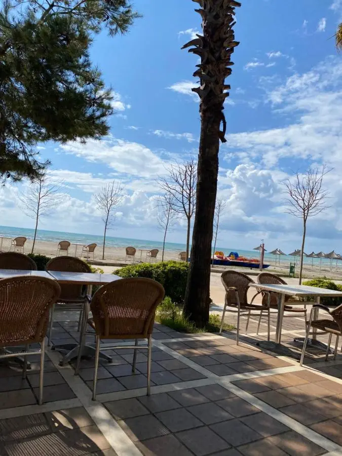 Dea Luxury Apartament Beach