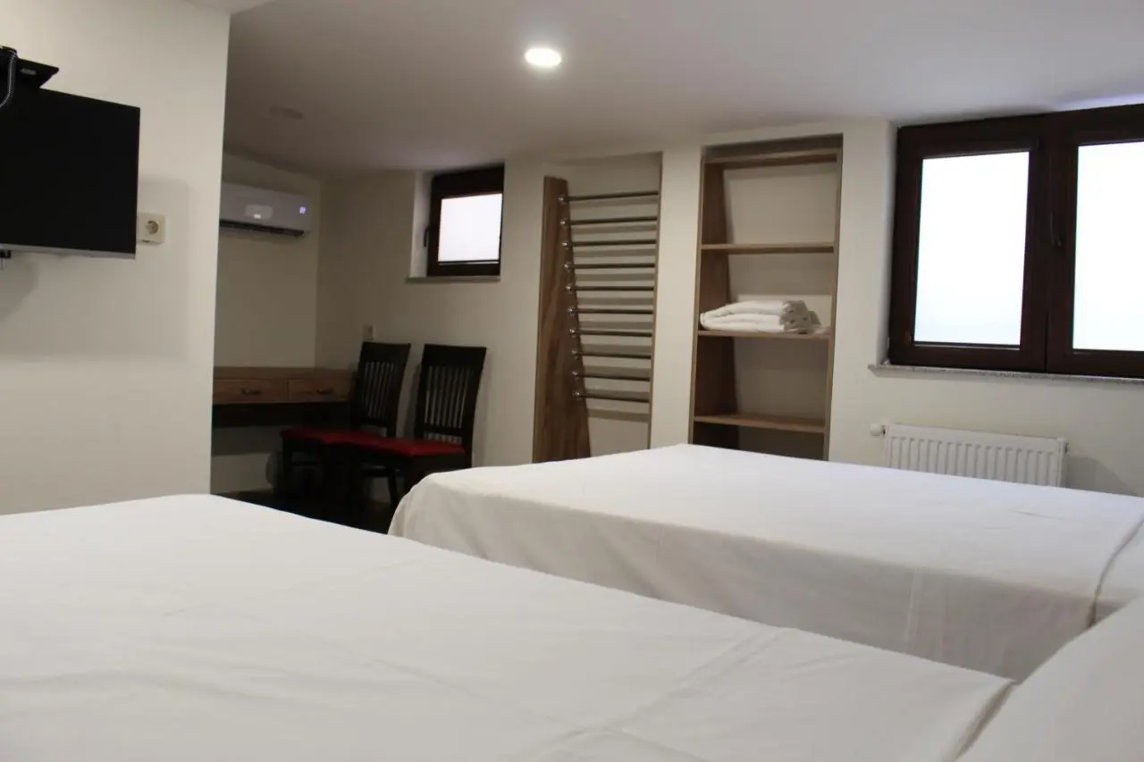 Boutique Hotel 32