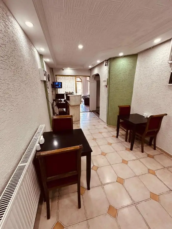Sera Hotel