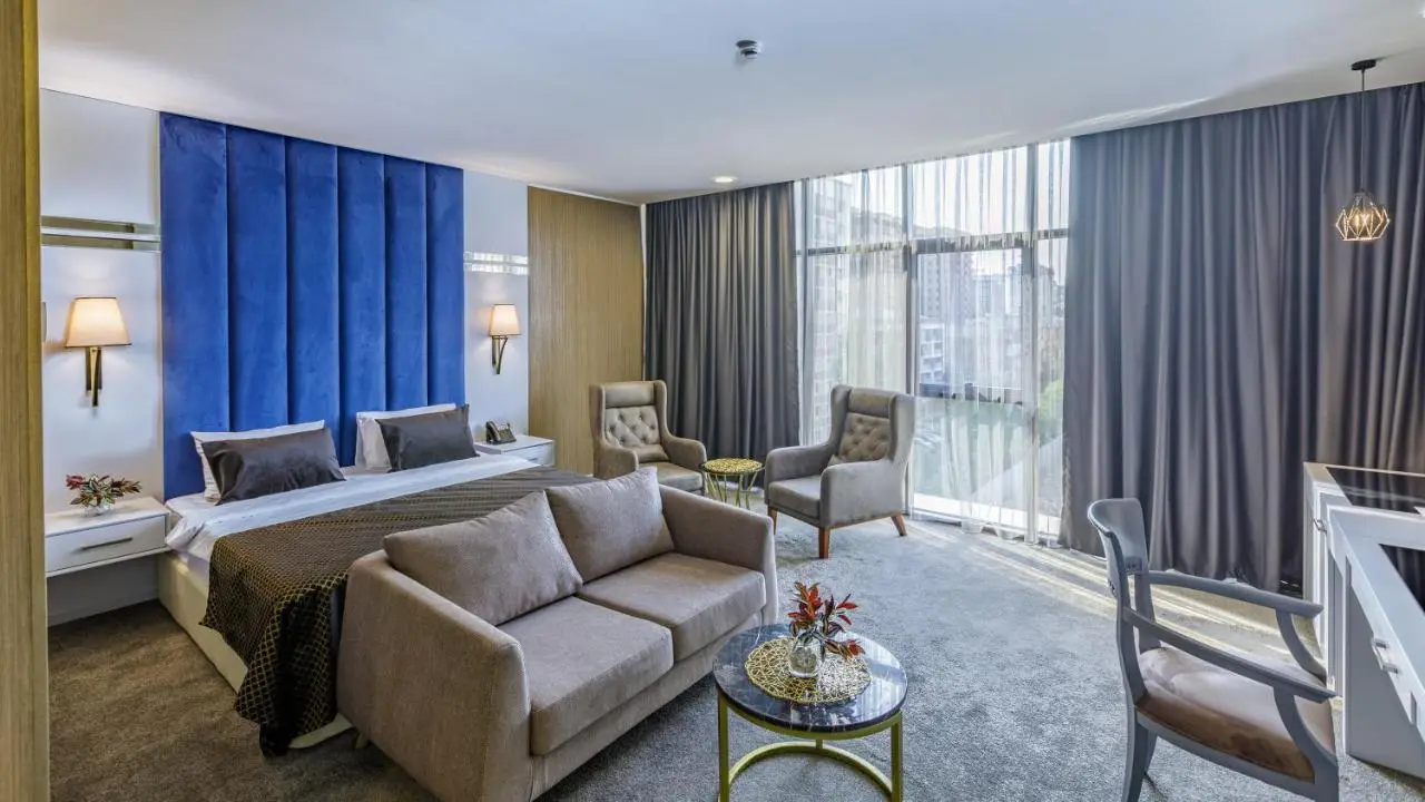 Premium Park Hotel