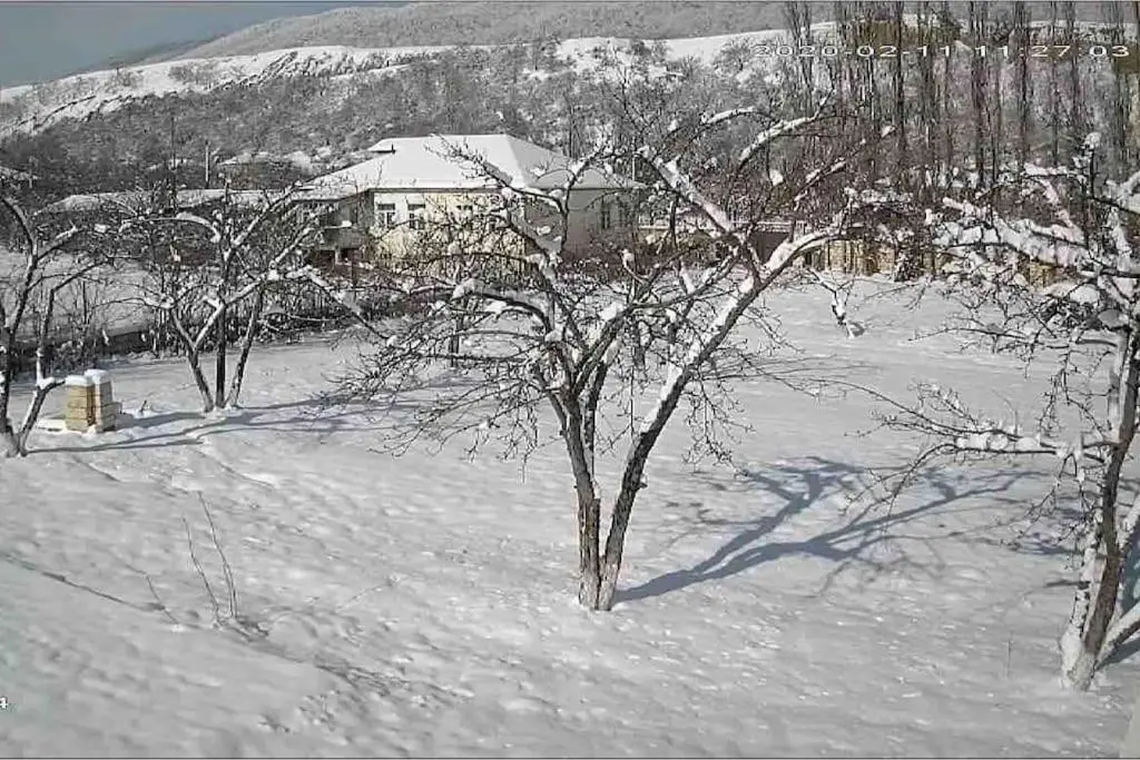 Mansion on the river Qusar