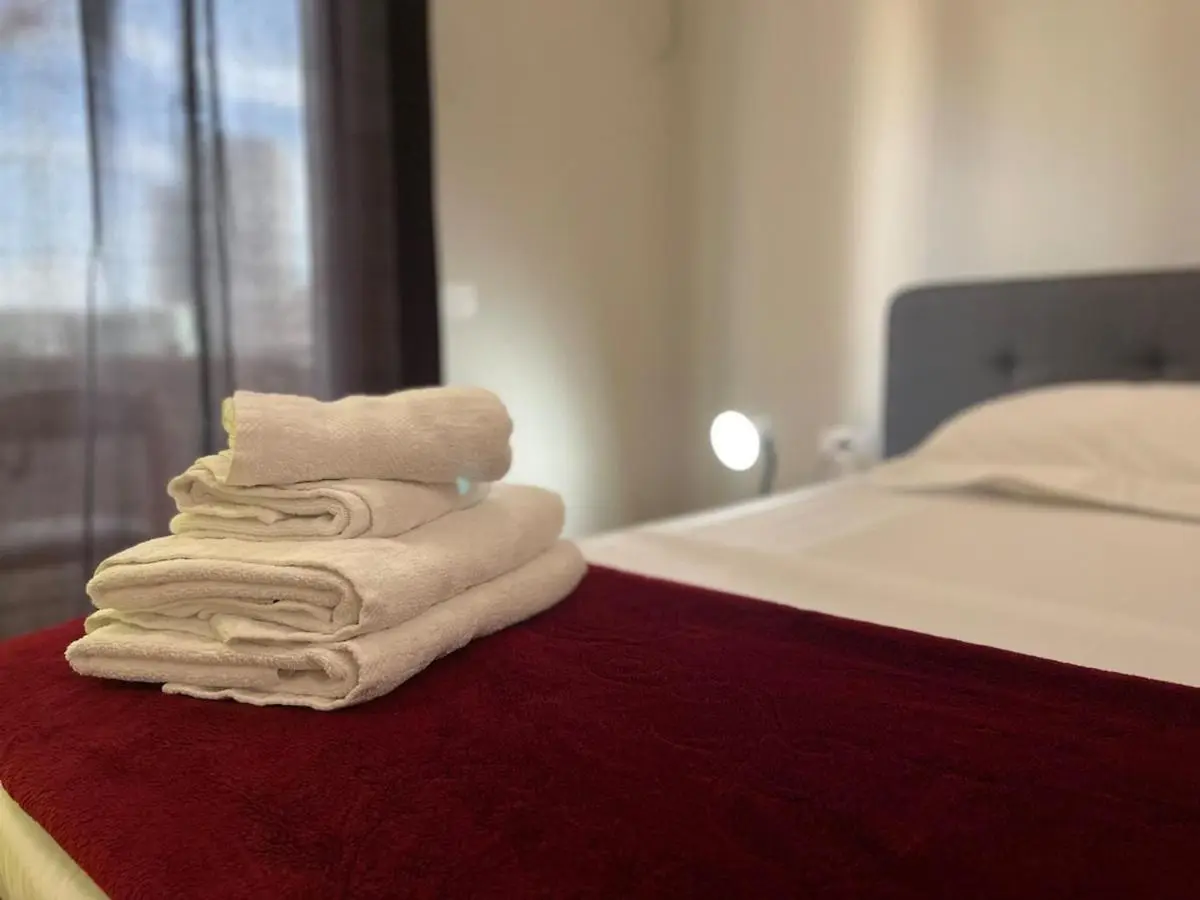 Museum Center One Bedroom App - ENJOY TRAVEL