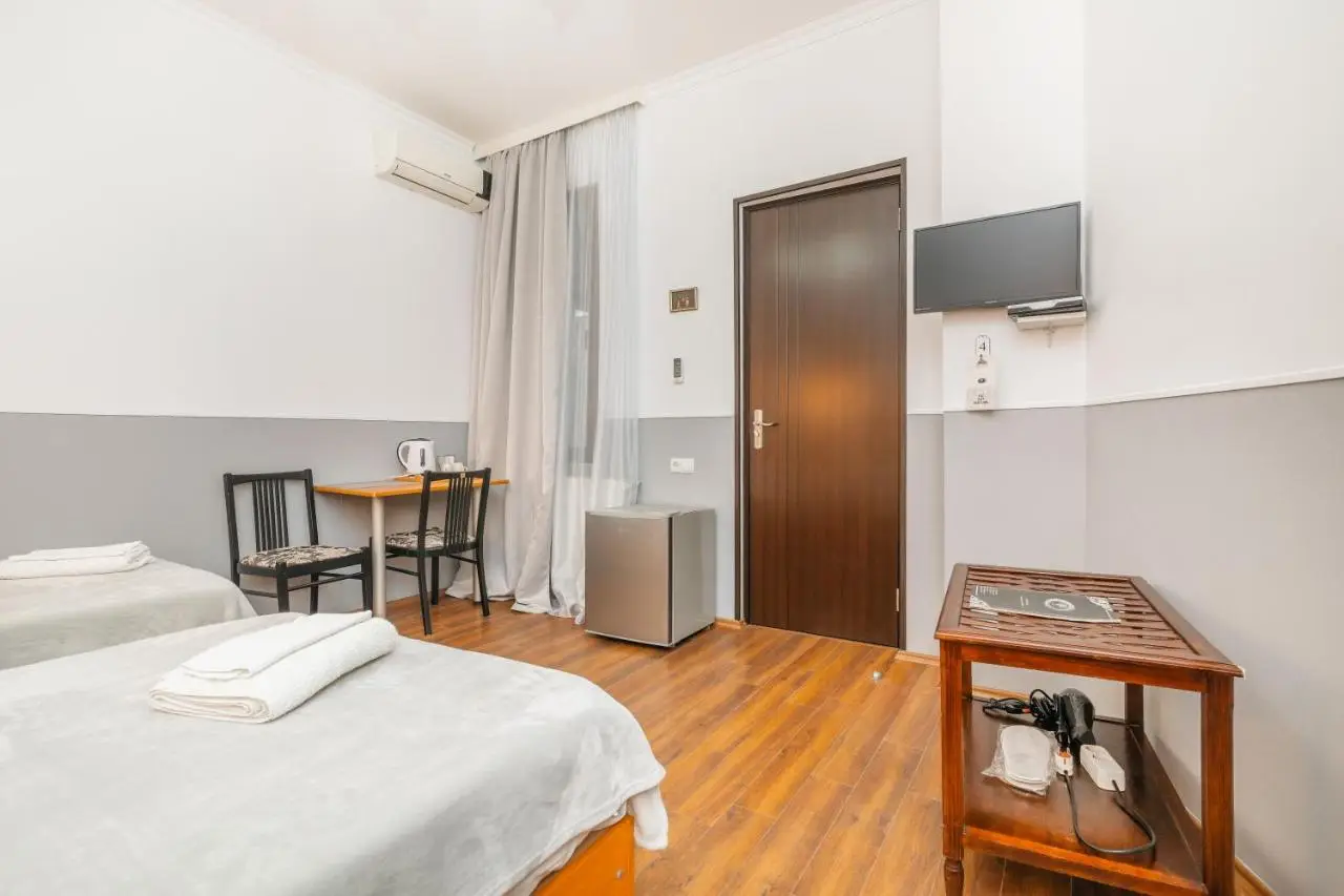 Silver Hotel