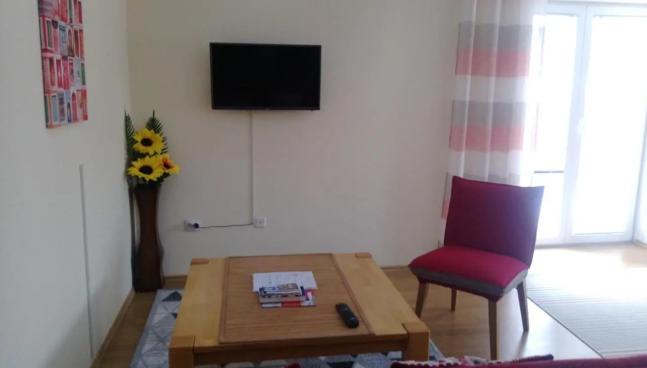 THE ORCHID Apartment