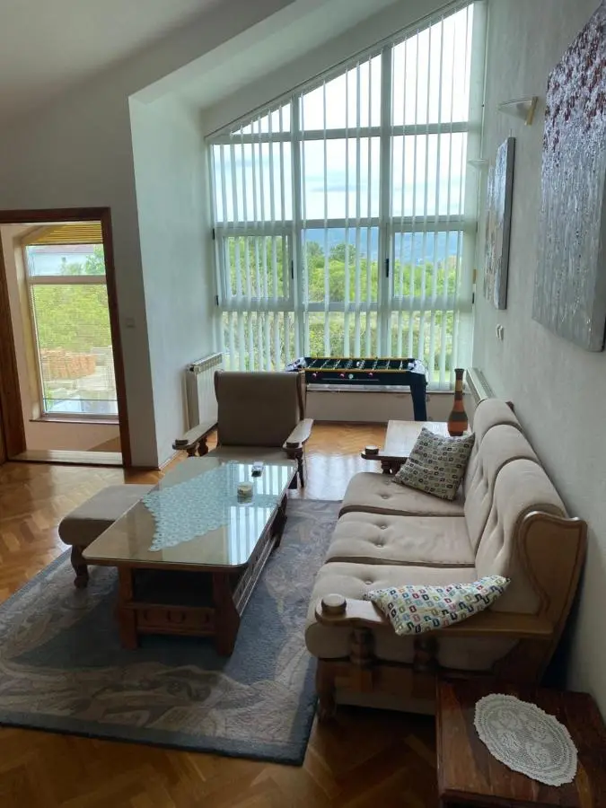 Guesthouse Vionica - Peace & Pool