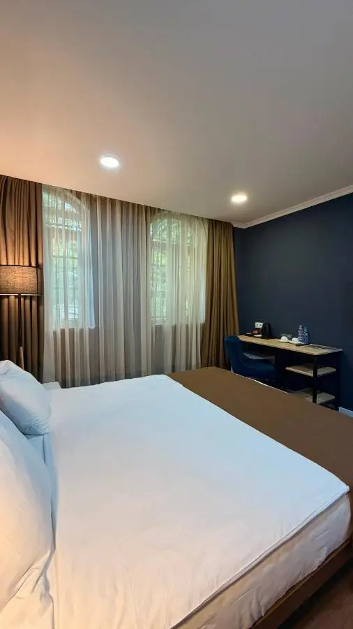 Bricks Hotel