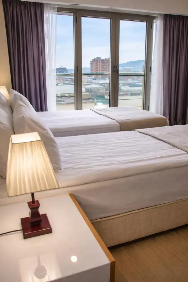 Diplomat Suites Hotel