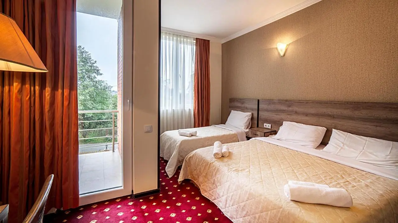 Orange Hotel