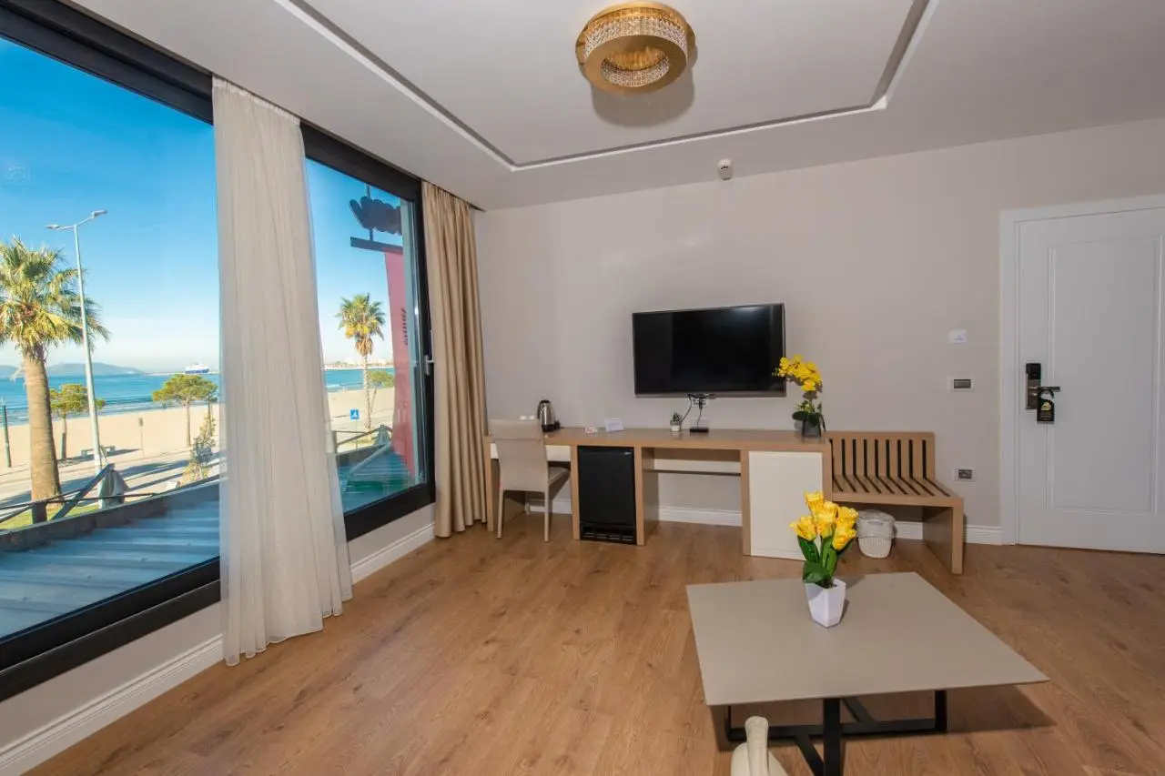Marina Premium Hotel & Apartments