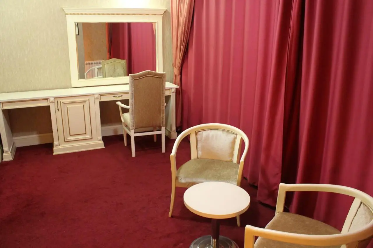 Alp Inn Hotel