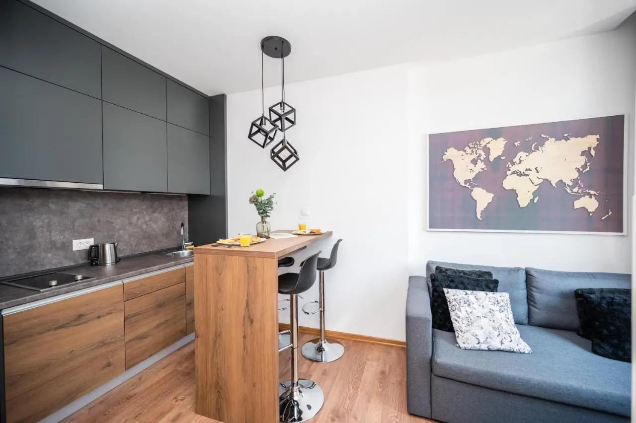 Modern and Bright Apartments - Main Street