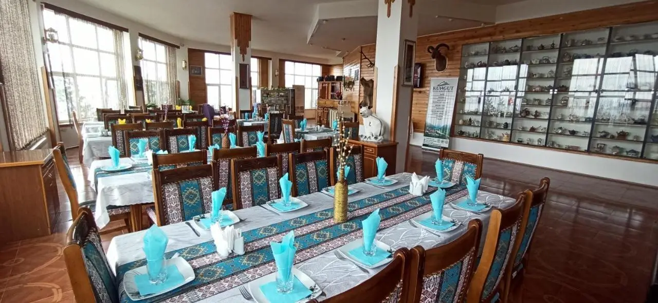 Kungut Hotel & Restaurant