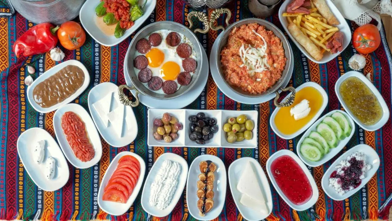 Melikoğlu Suite