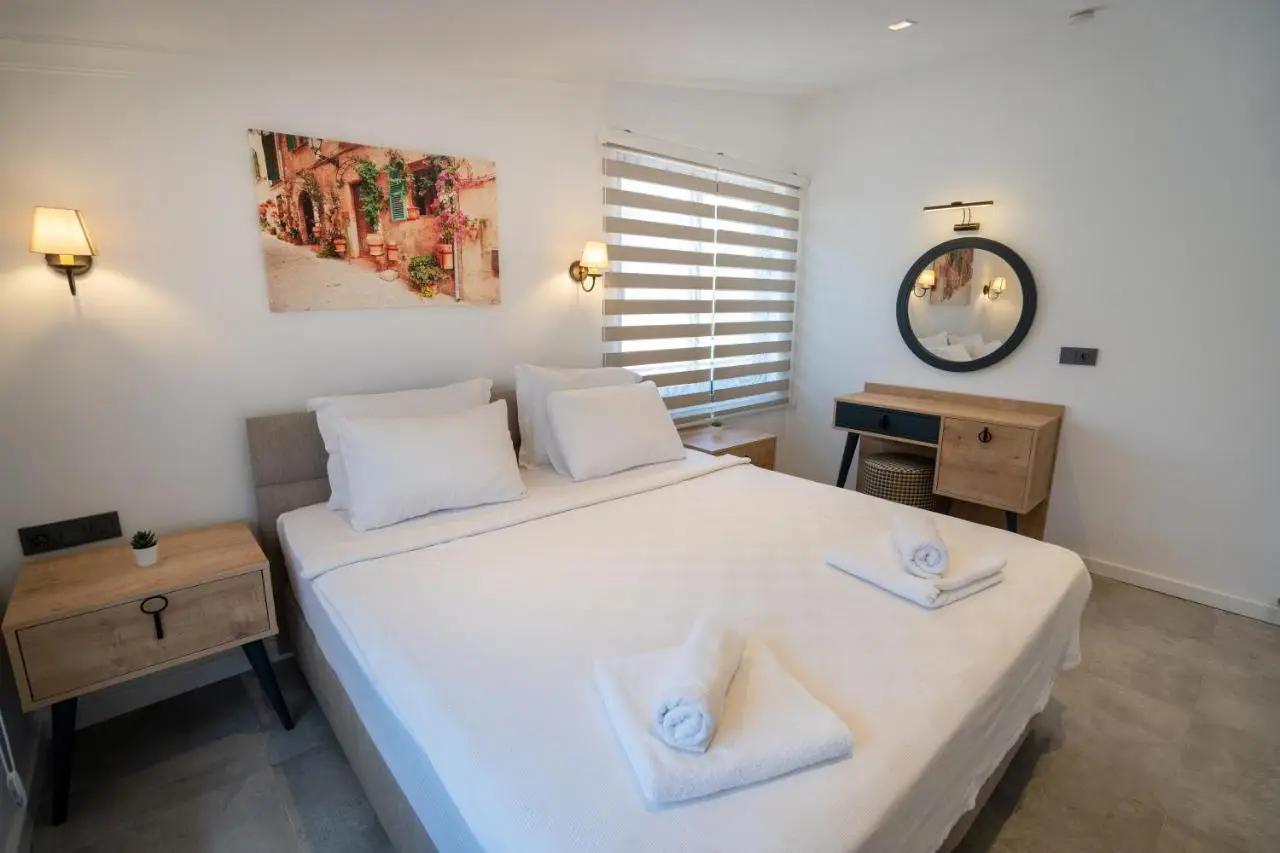 KAYA APARTMENTS
