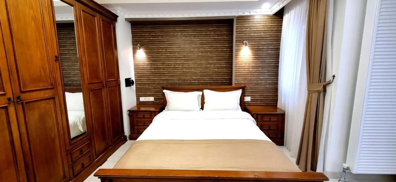 Taksim Flat