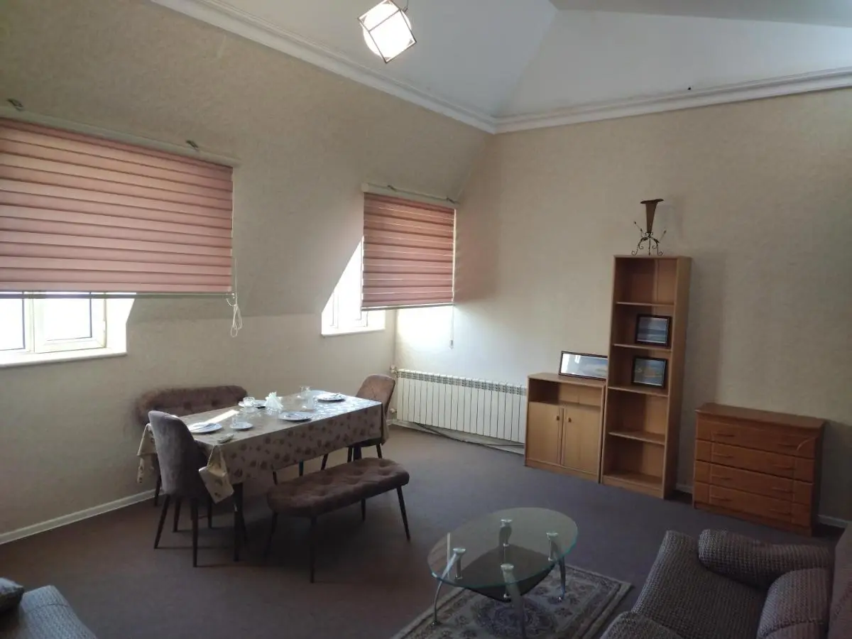 3-bedroom apartment on Nizami street