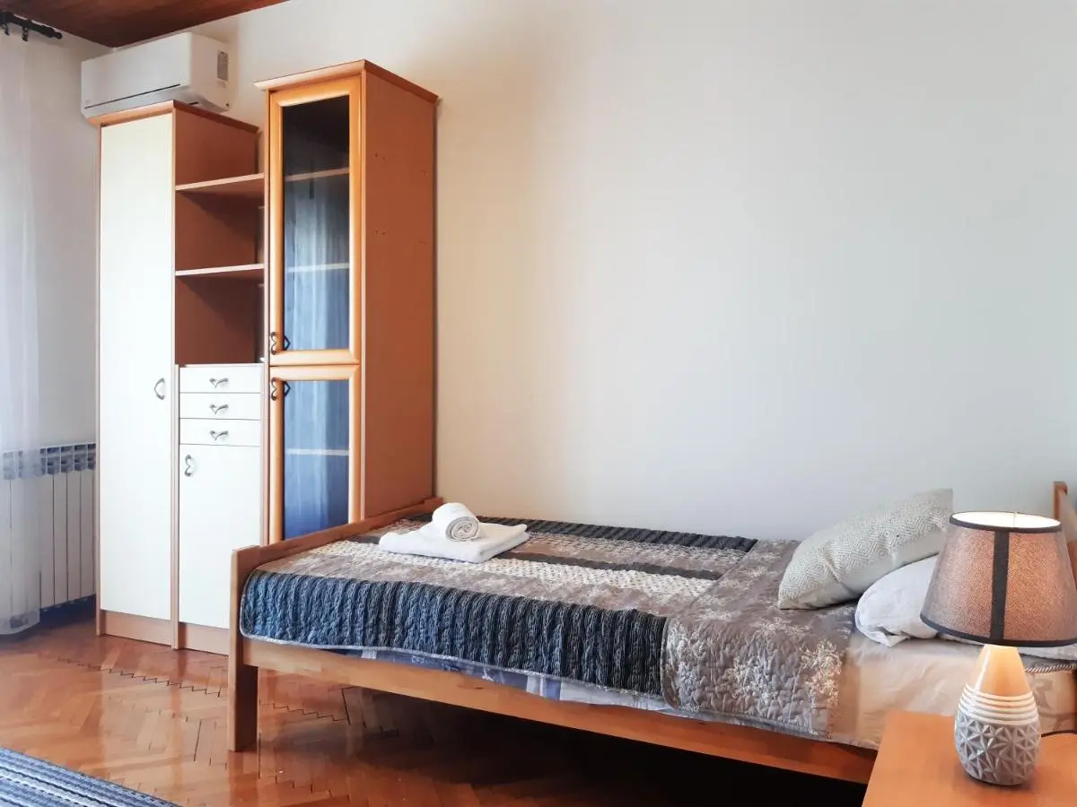 Apartment Ines