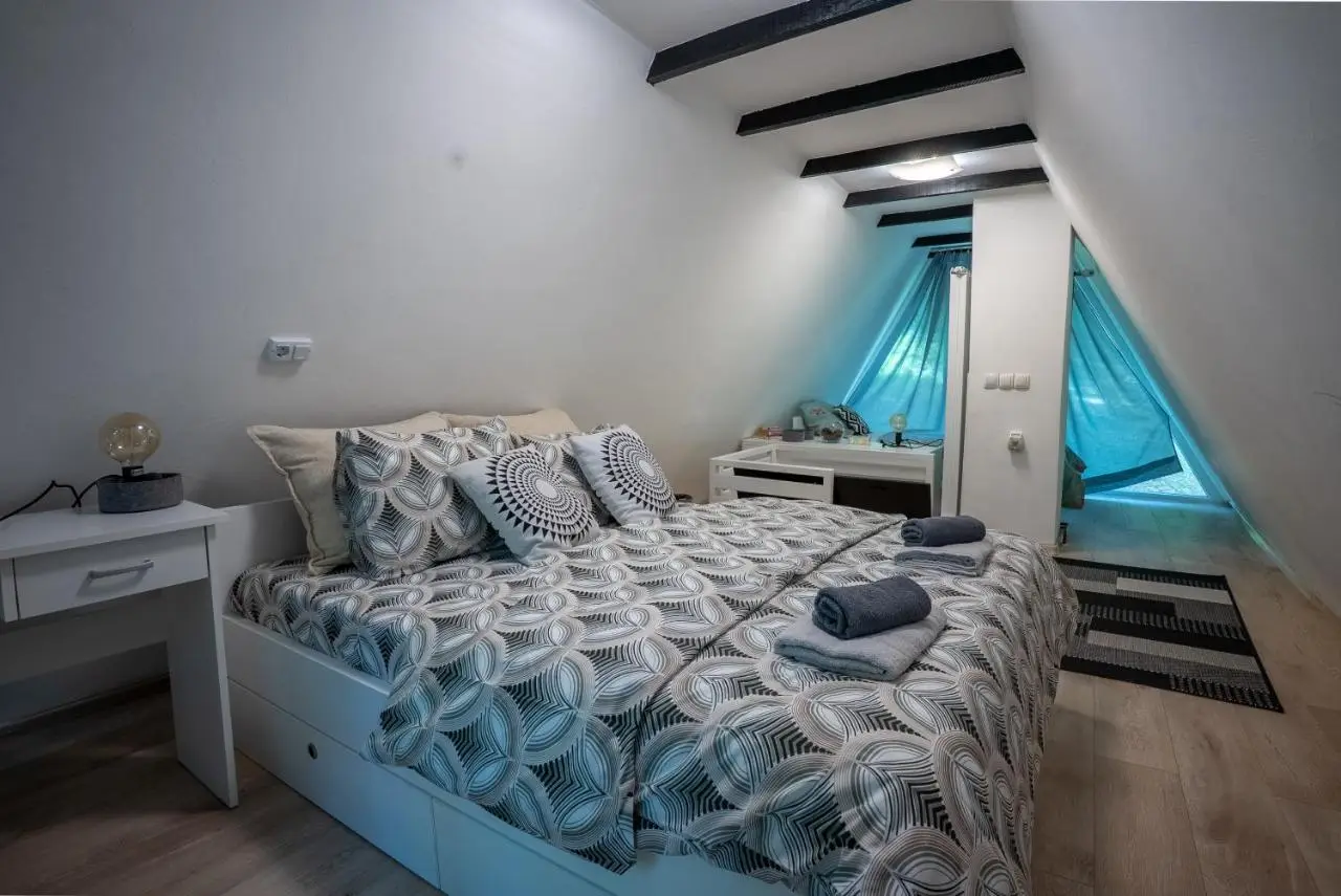 Cozy Love Nest