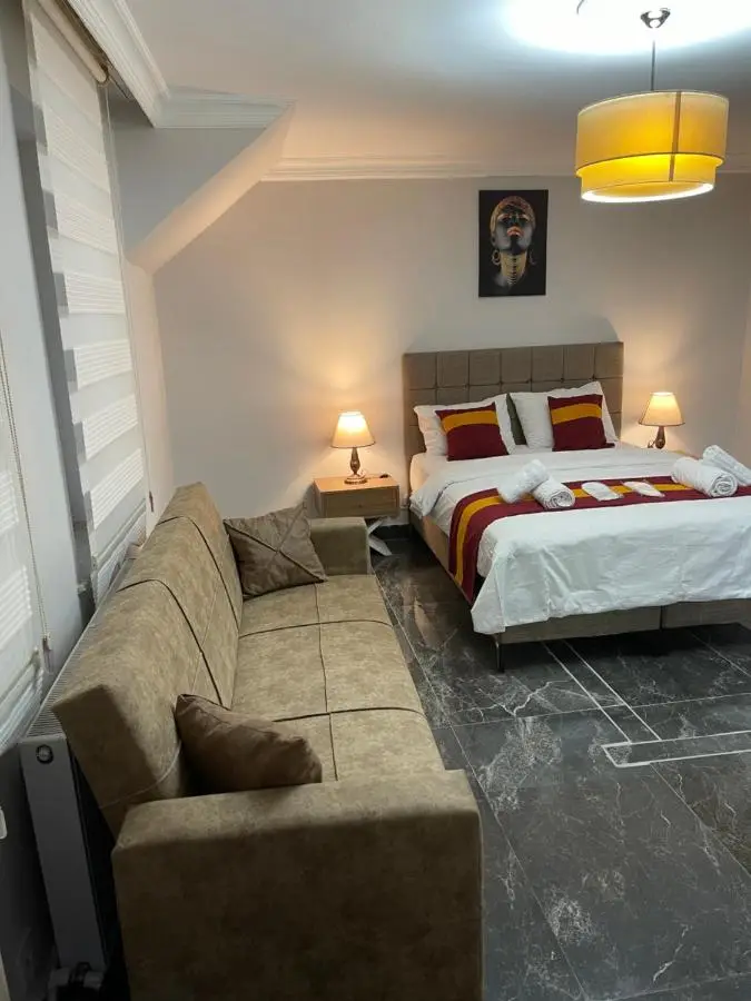 Taksim Rain Suite