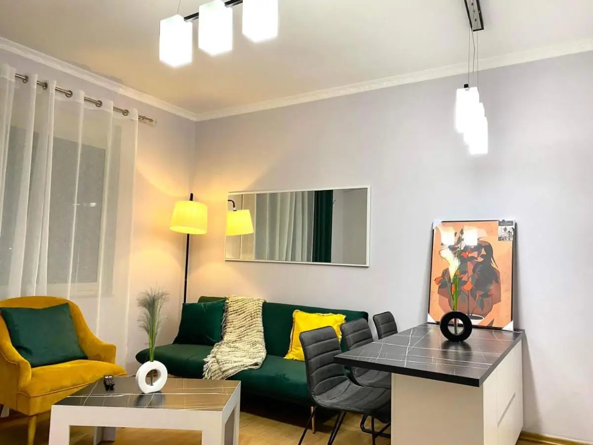 Signature apartment 11