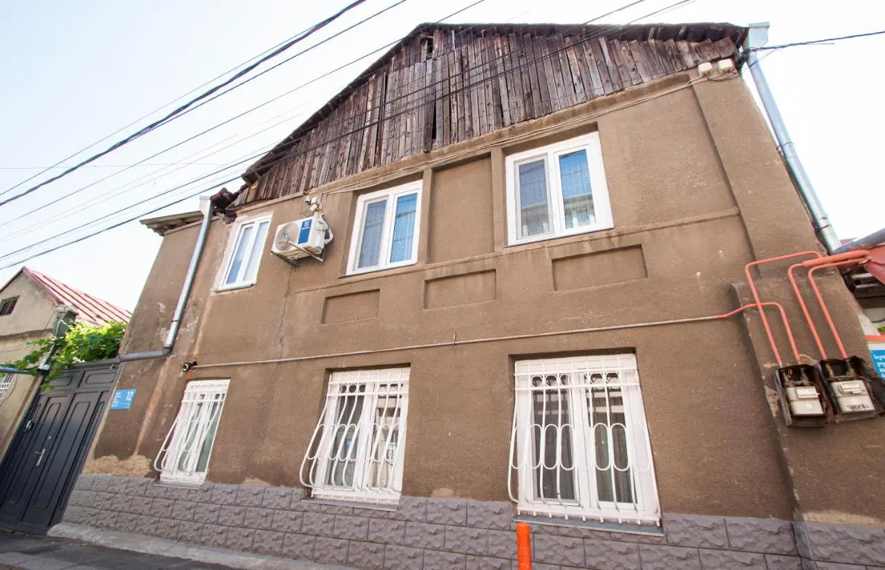 Cozy House And Yard Old Tbilisi Center