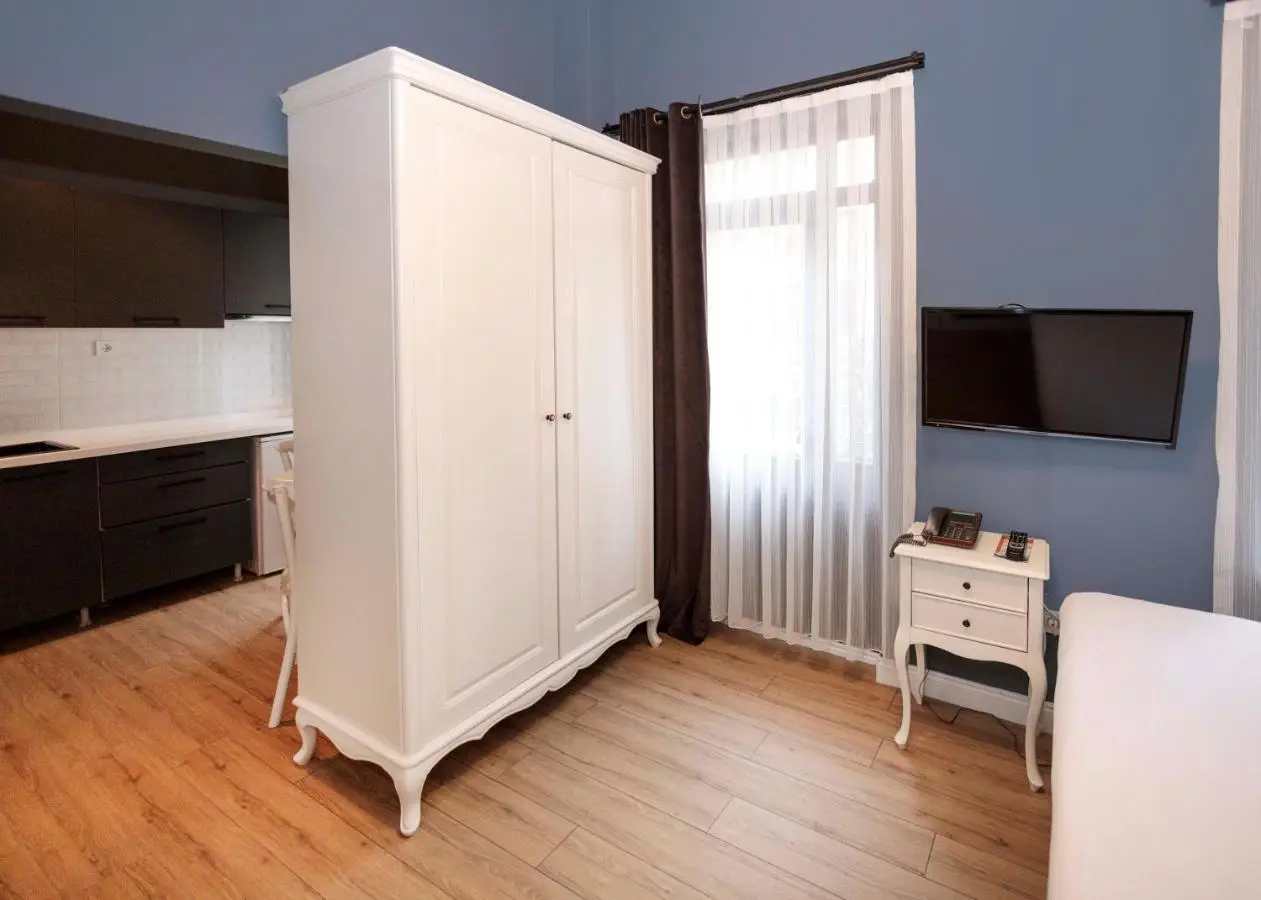 Selvese Suites, Serviced Living in Galata