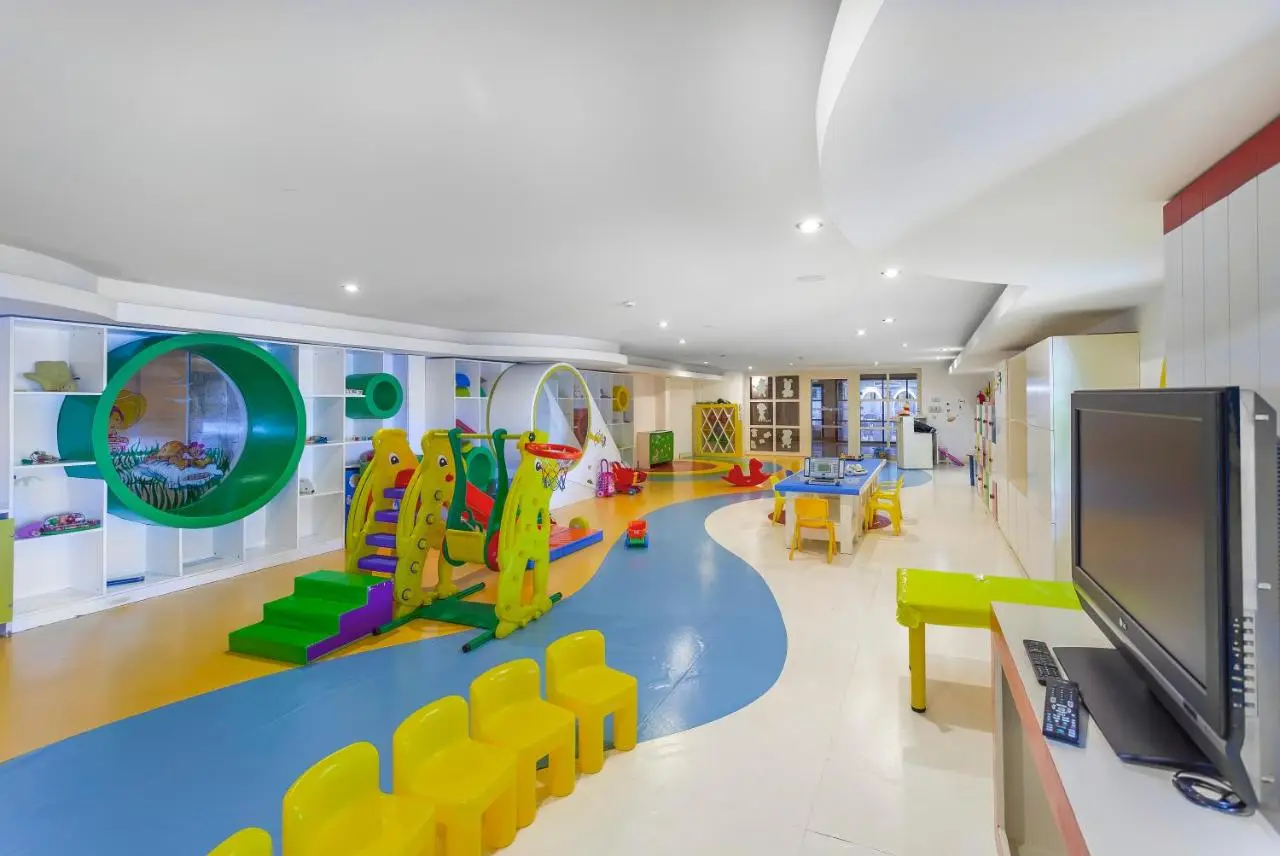 Starlight Resort Hotel