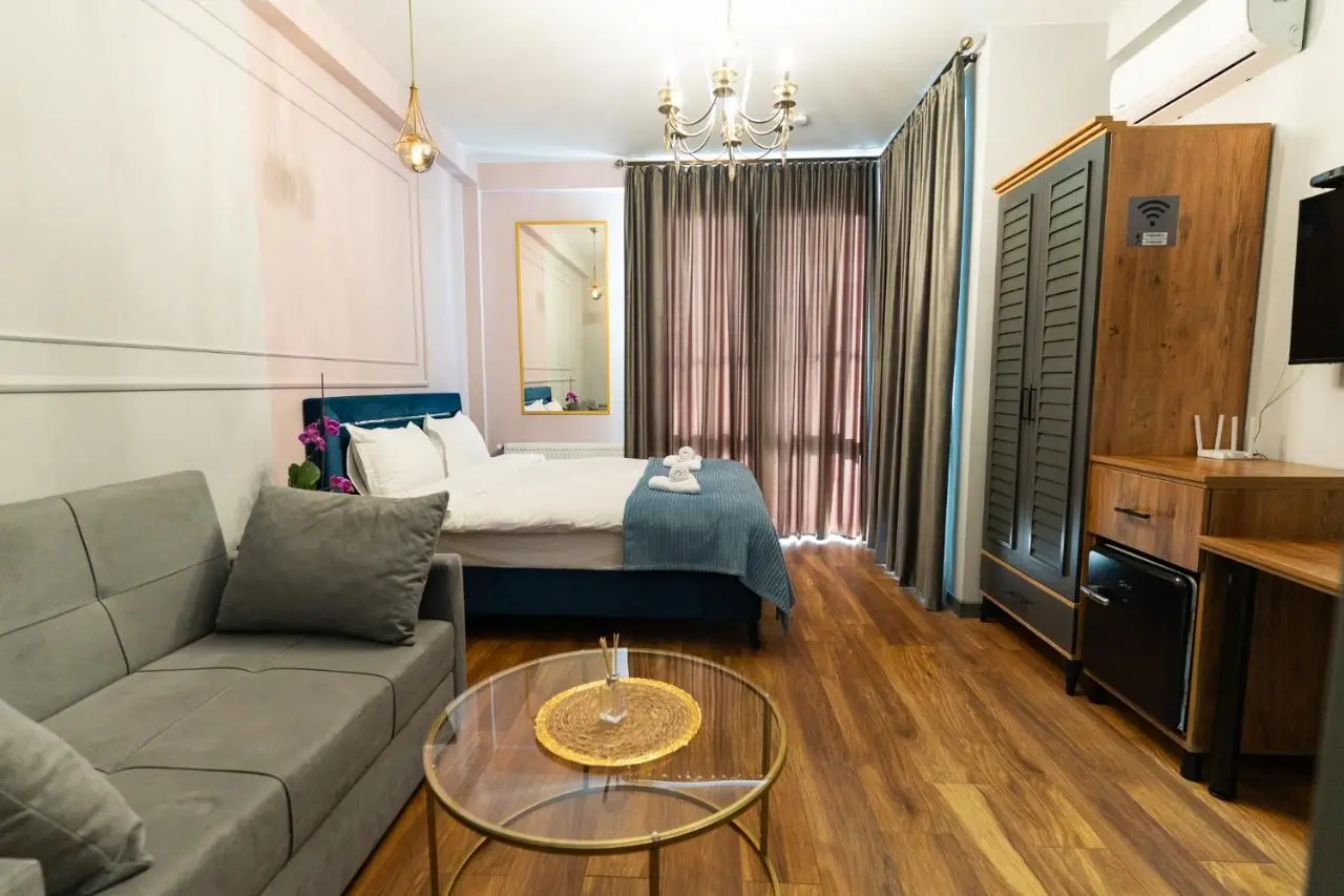 Trinity Hotel