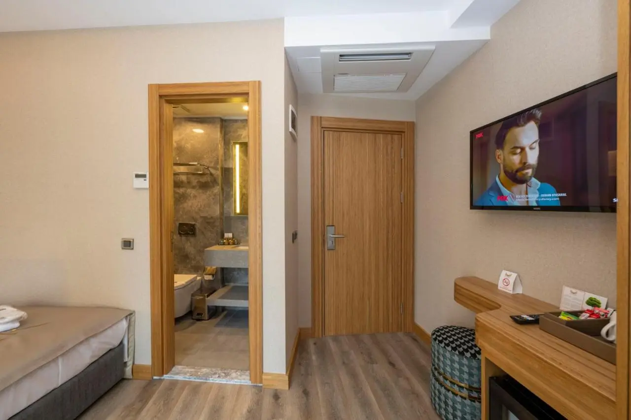Hotel Ravi