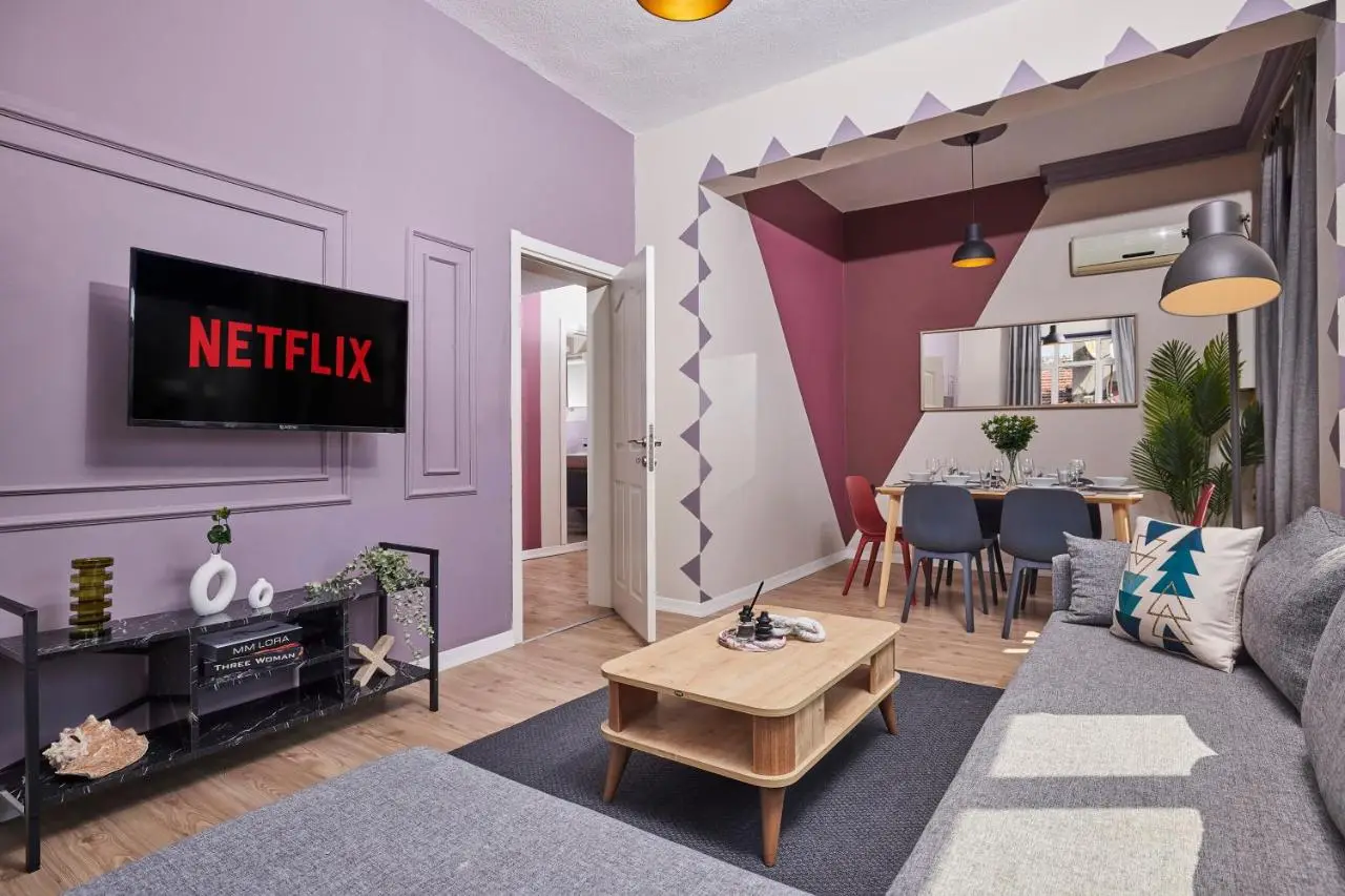 Comfortable 2BR Flat in Nişantaşı Near Metro