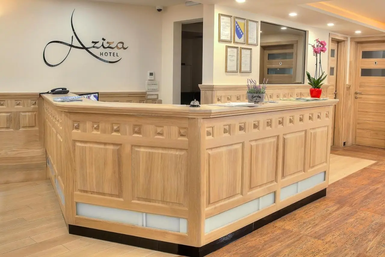 Hotel Aziza